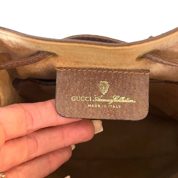 GUCCI Vintage Drawstring Bucket Bag - Picture 3 of 16